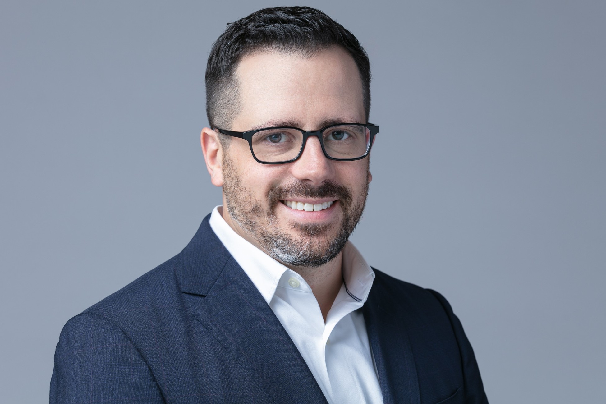 headshot of Ross Farris